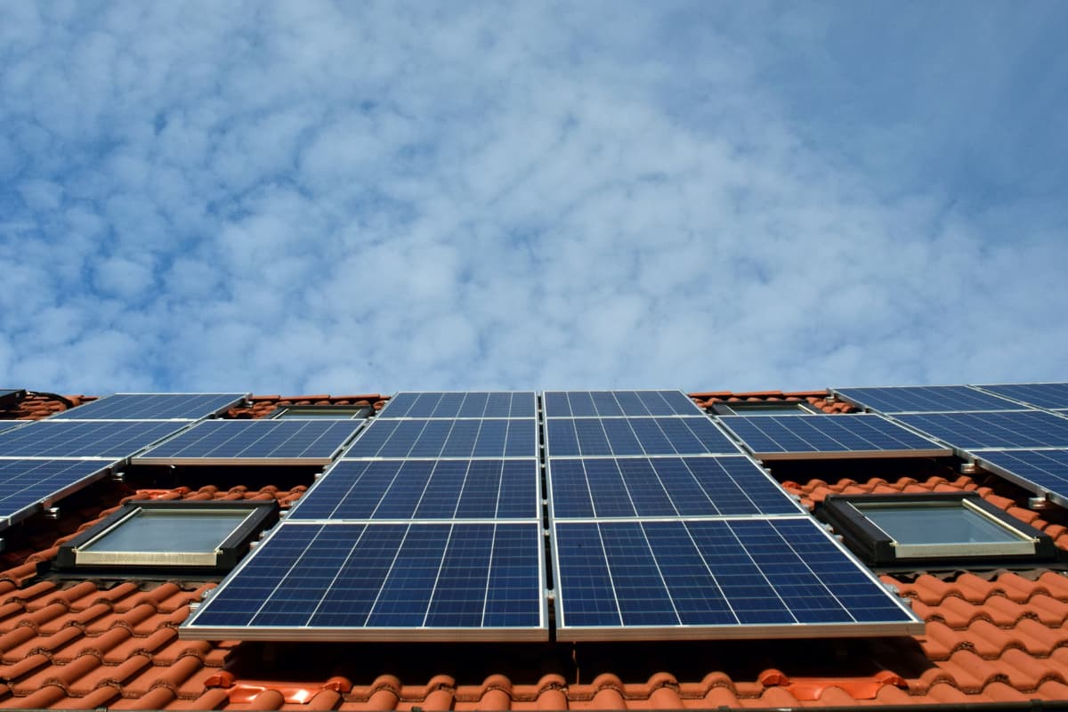solar-panels,installed-on-a-rootop